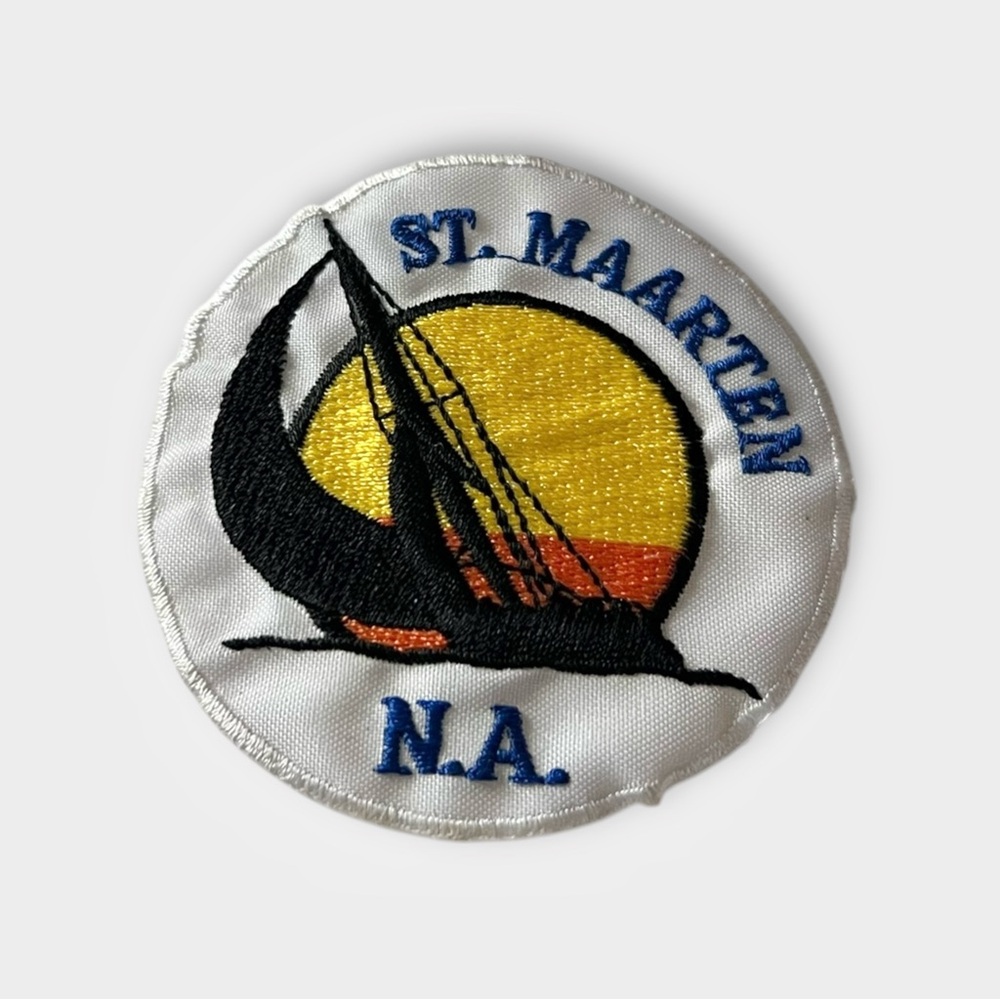 Vintage St. Maarten Fabric Embroidered Round Souvenir Patch
